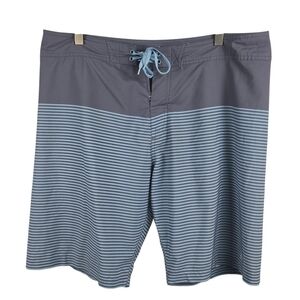 Travis Mathew Swim Board Shorts Blue Stripe Size 36